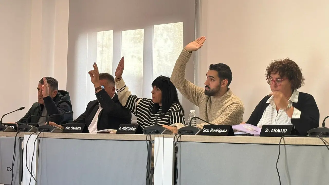 FotoPlenoTr&aacute;nsfugasVotanCoGoberno