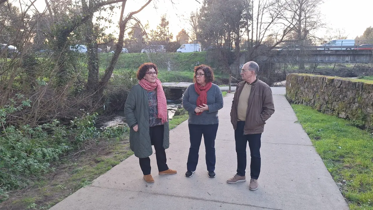 Confluencia r&iacute;os Mi&ntilde;or e Zam&aacute;ns